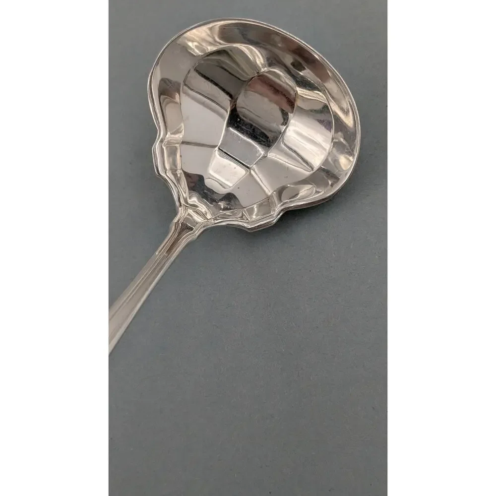 R Wallace & Sons Washington Sterling Silver Gravy Sauce Ladle 7
